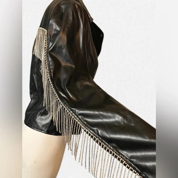 Sleek Black Leather Moto Jacket - Picture 6 of 16